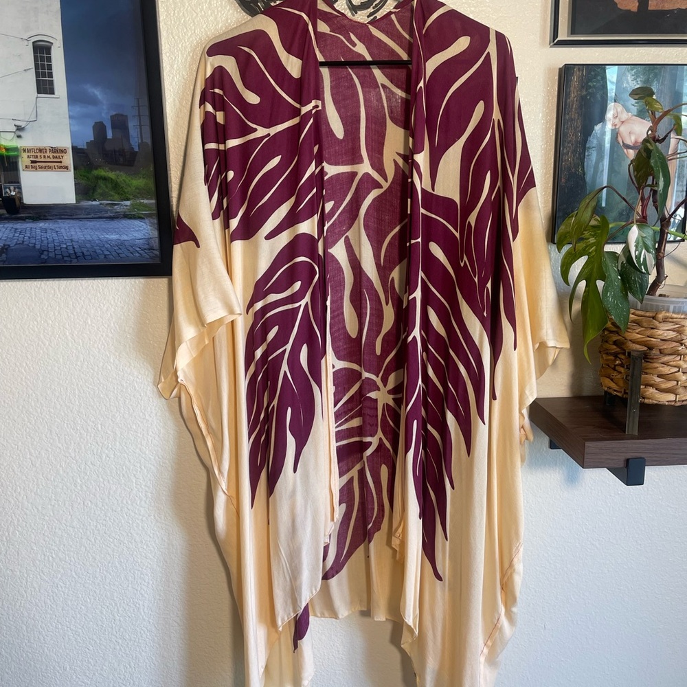 Purple and Cream Leaf Print Kimono